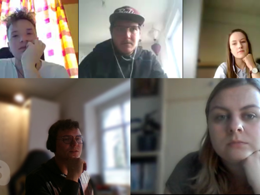Screenshot einer Videokonferenz mit fünf Teilnehmenden