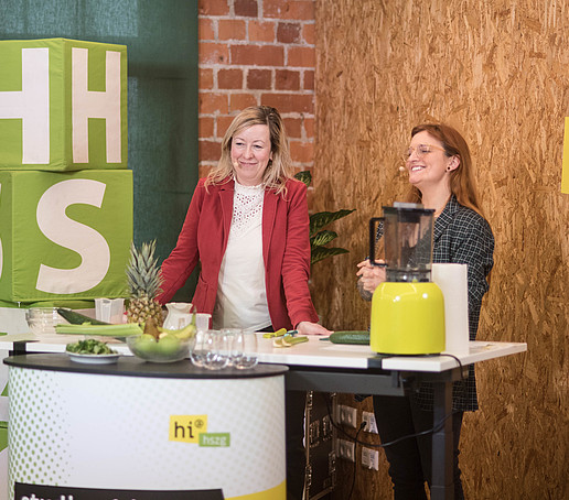 Presenter and prorector in the studio