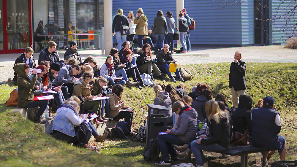 Unsere Hochschule legt Grundstein für die Vergabe eines hochschuleigenen Lehrpreises