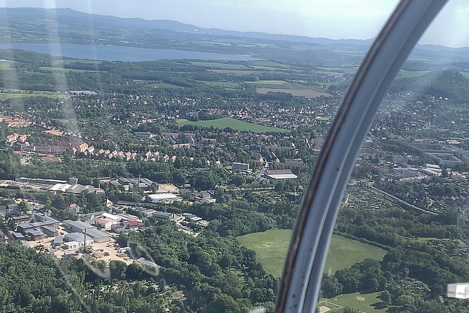 Der Blick aus dem Cockpit.