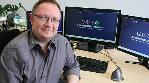 Daniel Strauß, Geschäftsführer der InterNexum GmbH und Initiator des IT-Nachwuchspreises