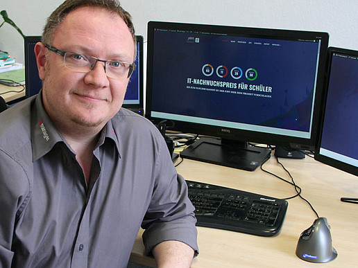 Daniel Strauß, Geschäftsführer der InterNexum GmbH und Initiator des IT-Nachwuchspreises