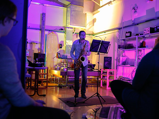 Der Dezember wird dann überwiegend Jazz-Balladen zu Gehör bringen