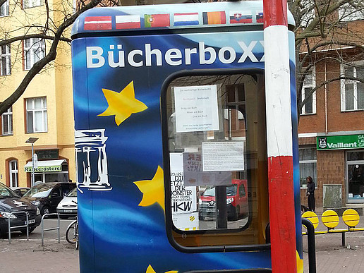 The "WanderbücherboXX Europa" finds a new home in Görlitz