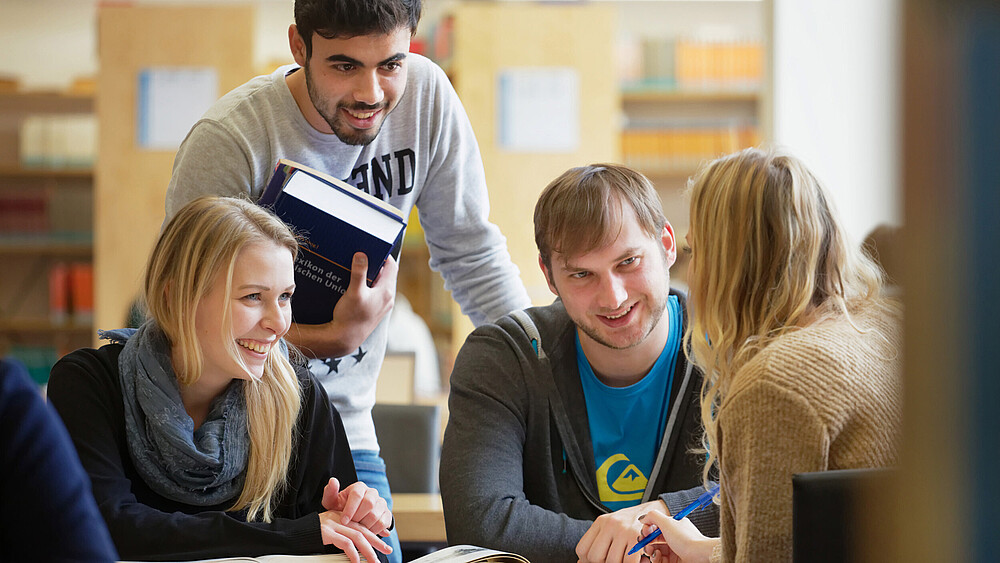 Die Marke von 3000  Studierenden an der HSZG wurde erneut überschritten