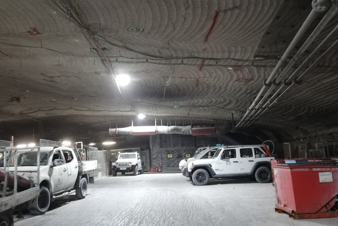 Underground vehicle fleet