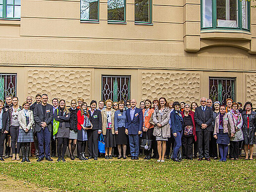 Large group photo of all event participants