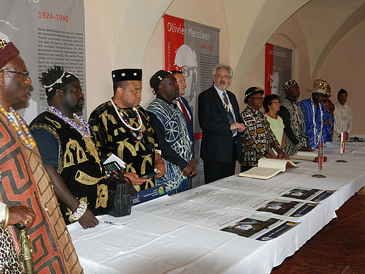 Twelve kings from Cameroon visit the HSZG