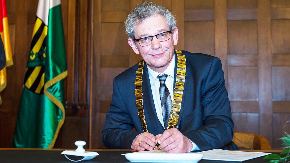 Free State of Saxony signs grant agreement with the 14 state universities for approx. 6.5 billion euros