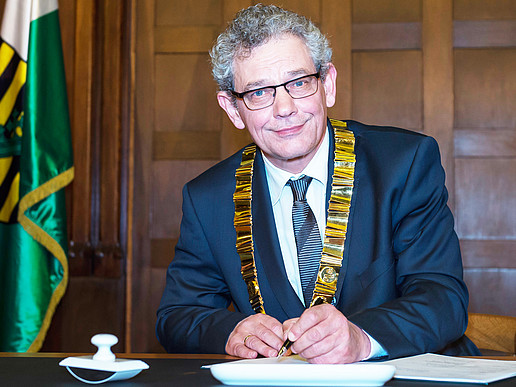 Free State of Saxony signs grant agreement with the 14 state universities for approx. 6.5 billion euros