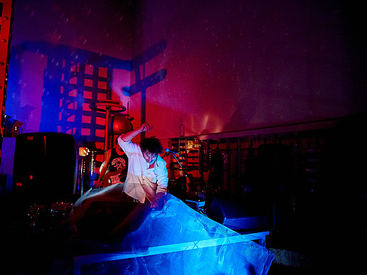 Experimentelle Livemusik und hochspannende Versuche