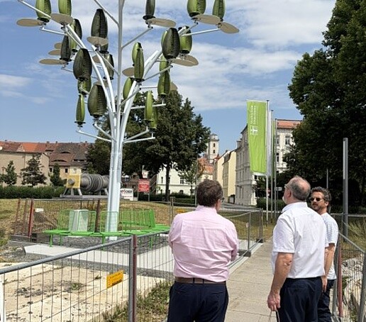 Tour of the Zittau campus and a visit to the high-voltage hall. Photos: Inna Hauf, Christian Tiller