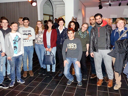 Wissenschaftsministerin Stange lobt Hilfsbereitschaft und Weltoffenheit an Sächsischen Hochschulen