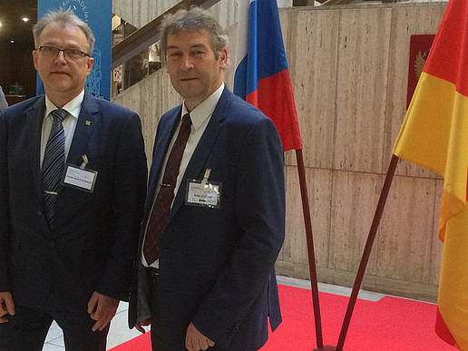 HSZG Professor Roland Giese (right) at the Go East Generations symposium in Berlin