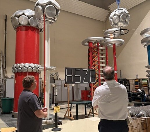 Tour of the Zittau campus and a visit to the high-voltage hall. Photos: Inna Hauf, Christian Tiller