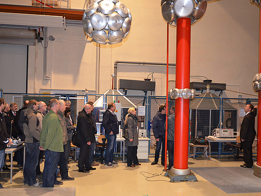 27 experts from energy companies and the university came together to share their expertise