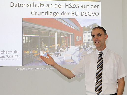 The university's data protection officer, Prof. Dr. Uwe Wendt, provides information on the new data protection regulations and the consequences for the university's work