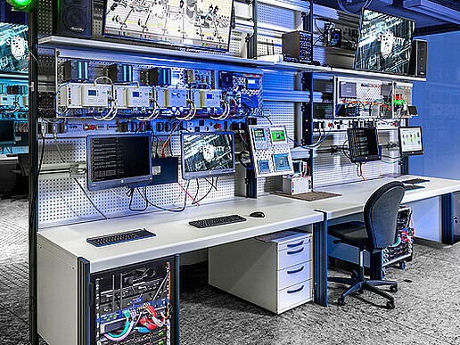 The new cooperation between the HSZG and the Fraunhofer-Gesellschaft promises more IT security for critical infrastructures