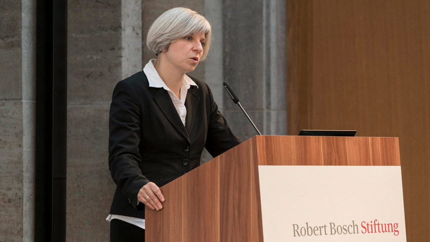 Prof. Dr. phil. Andrea G. Eckhardt at a conference of the Continuing Education Initiative (WiFF) 2016