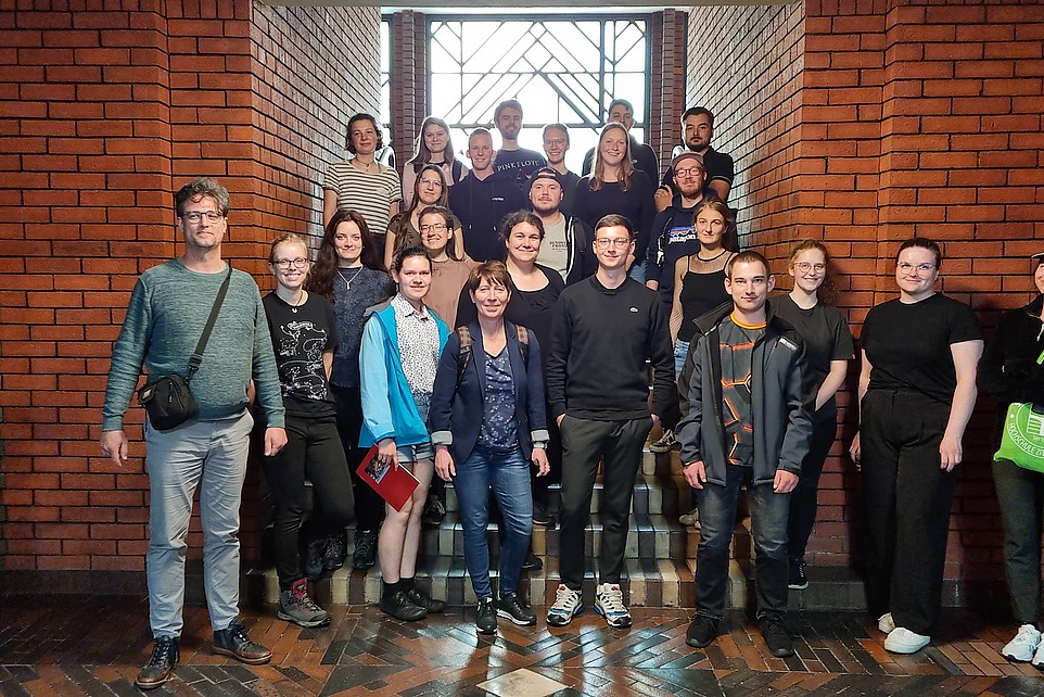 Group photo in the old industrial building in the Hoechst Industrial Park