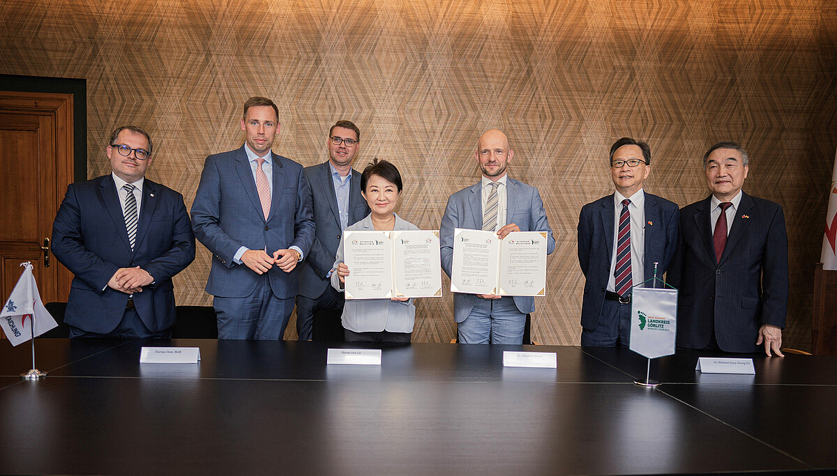 Doppelter Schulterschluss mit Taiwan