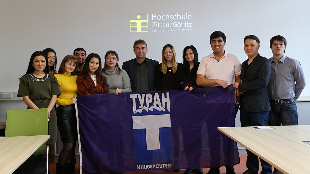 Eleven doctoral and Master's students got to know our high-quality and practice-oriented teaching