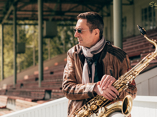Für das nun anstehende Tribute hat sich der Leiter des ETK das Thema Blues ‘n‘ Jazz ausgewählt. 