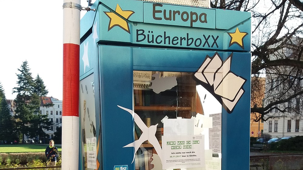 Europa Bücherboxx; small "street library" redesigned from an old telephone box