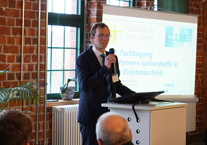 Prof. Kornhuber at the lectern