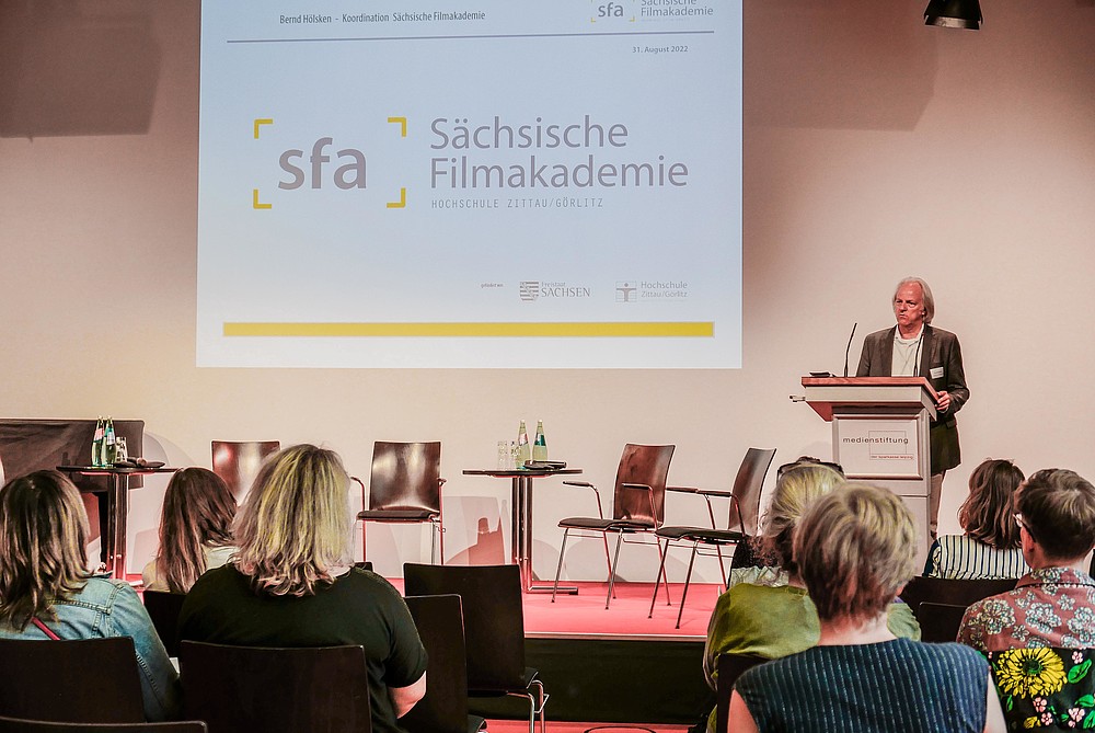 Bernd Hölsken informs about the work of the Saxon Film Academy