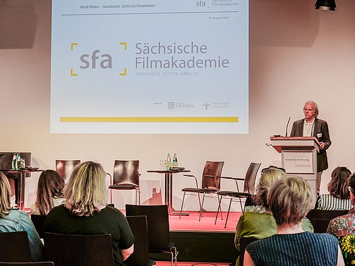Bernd Hölsken informs about the work of the Saxon Film Academy