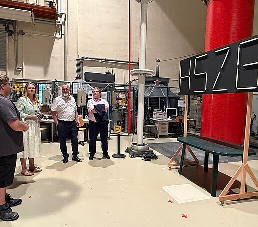Tour of the Zittau campus and a visit to the high-voltage hall. Photos: Inna Hauf, Christian Tiller