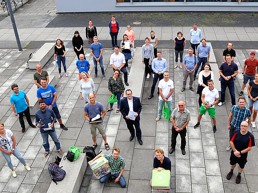 All participants HSZG and city of Zittau in front of house 4