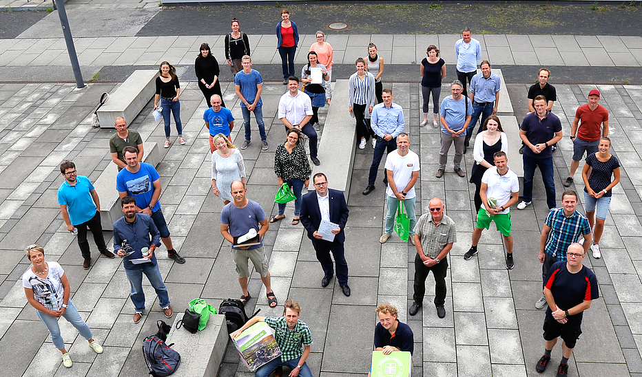 Foto: Jens Freudenberg Alle Teilnehmer HSZG und Stadt Zittau vor Haus 4