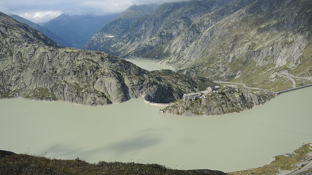View of the upper basin of the Grimsel 2 power plant