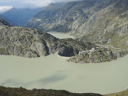 View of the upper basin of the Grimsel 2 power plant