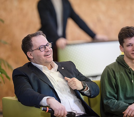 Rector and Stura representatives on the talk sofa