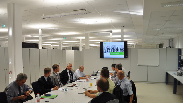 Members of the VDE Bezirksverein Dresden e.V. accepted the invitation of the Dean of the Faculty of EI to the HSZG