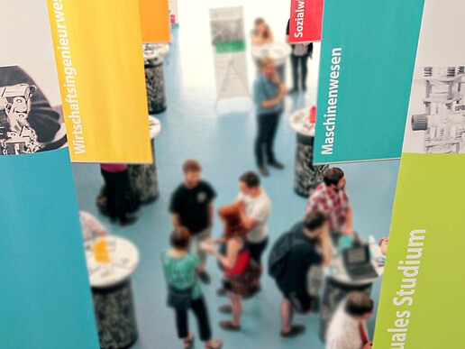 All organizers and participants were satisfied with the response to the "Open University Day" on 4 June 2016