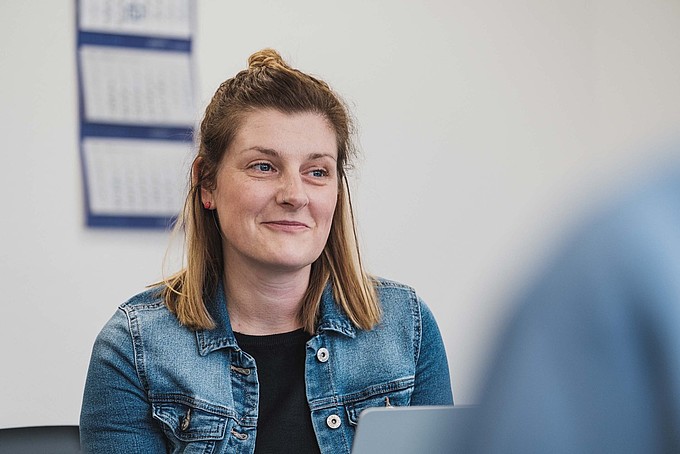 KIA coordinator Kristin Groß in conversation