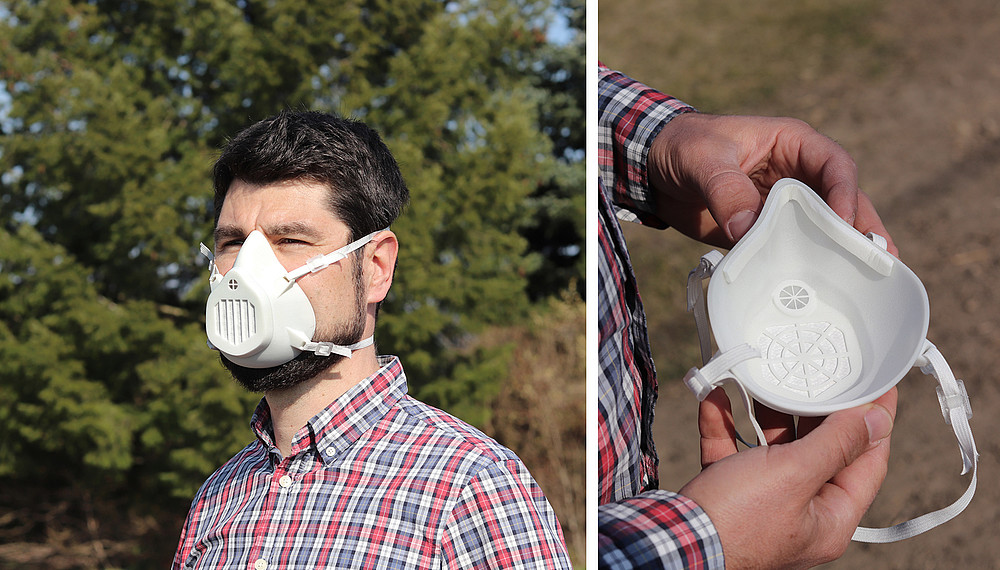 Sebastian Scholz trägt eine Atemschutzmaske. Rechts: Atemschutzmaske in Scholzes Händen im Detail abgebildet. 